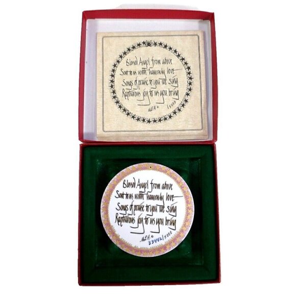 ANNA-PERENNA Blessed Angel 3.25" handing porcelain disc, numbered B3442/5000 - Picture 2 of 3